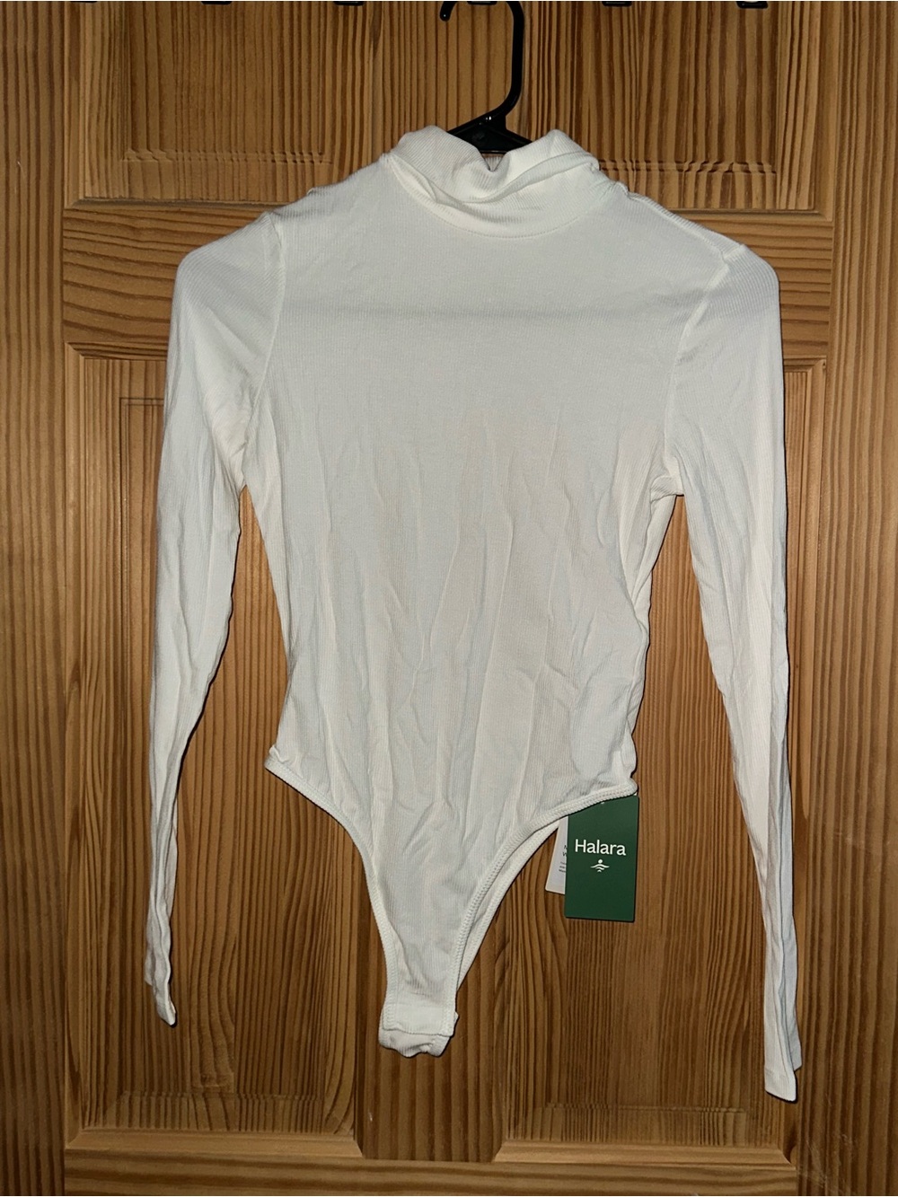 HALARA White Long Sleeve Turtleneck Bodysuit